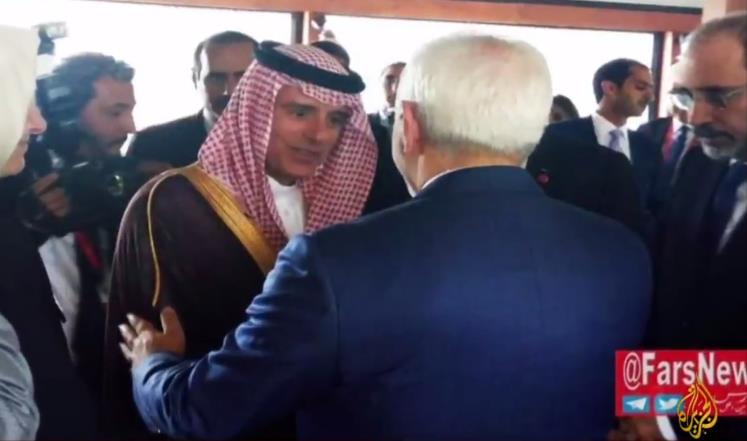 ظريف : مستعدون للحوار مع الرياض حول الخلافات الإقليمية