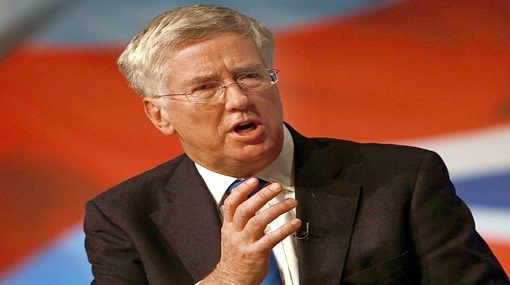 استقالة وزير الدفاع البريطاني على خلفية قضية تحرش قديمة 