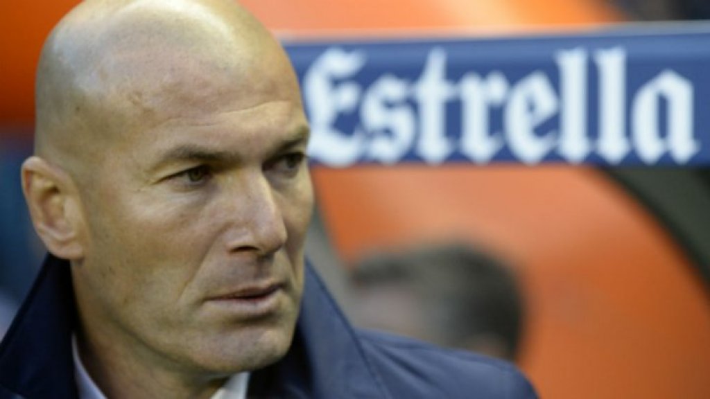 زيدان رغم الهزيمة أمام توتنهام : ريال مدريد ليس في أزمة