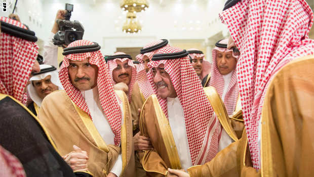 "العشاء الأخير" مع الأمير الوليد بن طلال في الصحراء