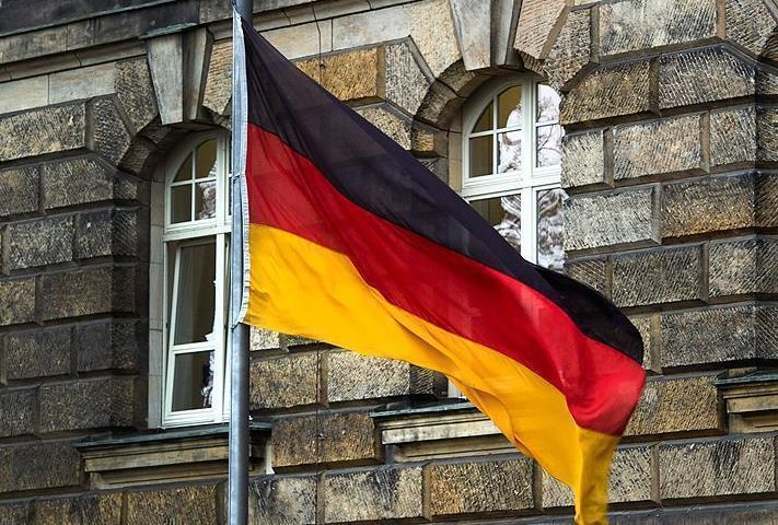 مظاهرة في مدينةالمانية احتجاجا على العنف بين الألمان والمهاجرين