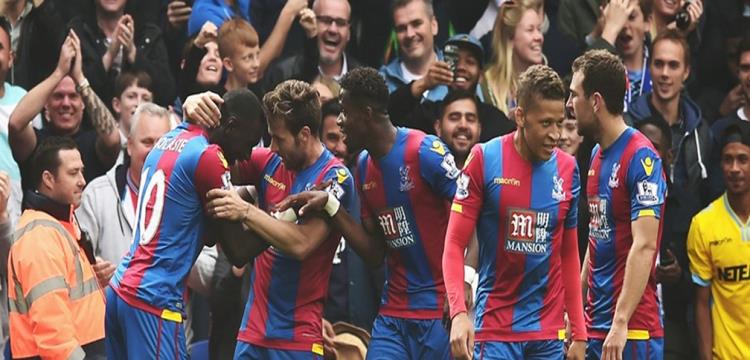 كريستال يدخل منطقة الأمان بالدوري الانجليزي وآخرون في هبوط