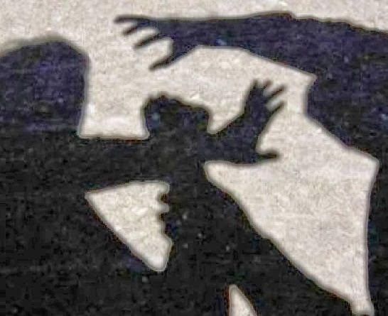 دبي: السجن 10 سنوات لصحفي بريطاني بارز قتل زوجته