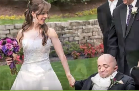 اختلال الأدوار بين الأزواج أو شركاء الحياة مسألة طبيعية