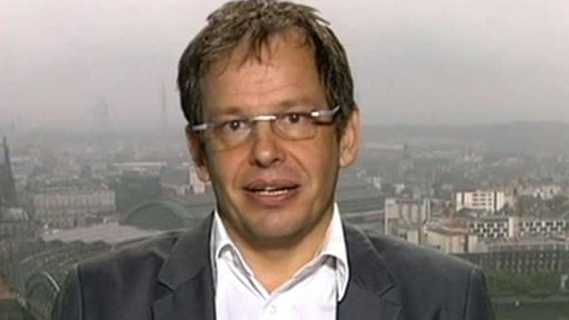 روسيا ترفض منح تأشيرة دخول لصحفي ألماني شهير  انتقدها