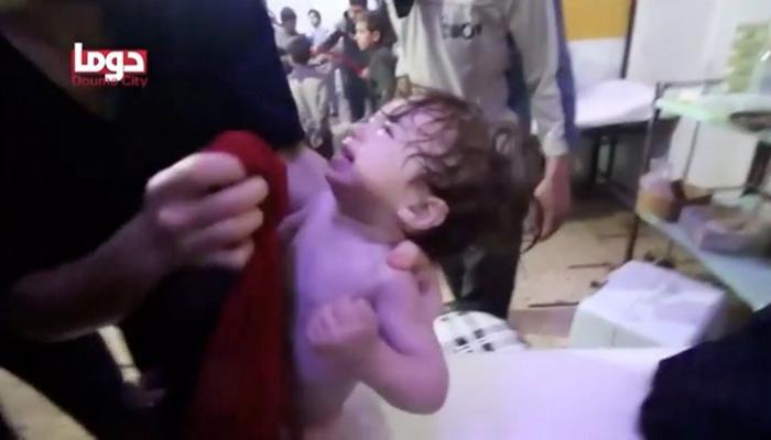 تقرير حقوقي يثبت تورط نظام الأسد في هجوم دوما الكيماوي