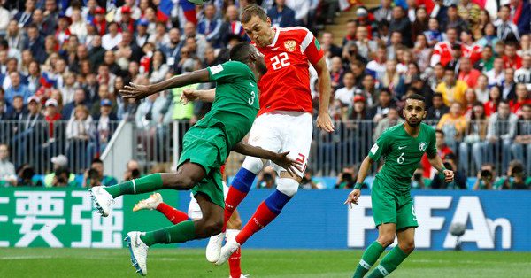 السعودية تخسر أمام روسيا بخماسية في مستهل مبارياتها بكأس العالم