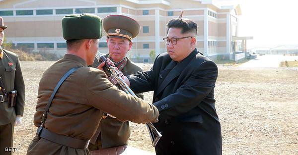 زعيم كوريا الشمالية ونخبته يستخدمون هواتف آيفون وسامسونج