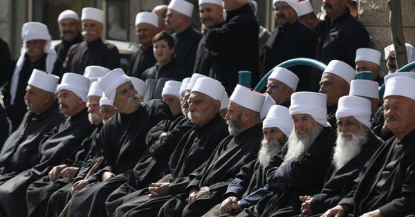 جنبلاط يعلق على هجوم السويداء ويتهم نظام الأسد