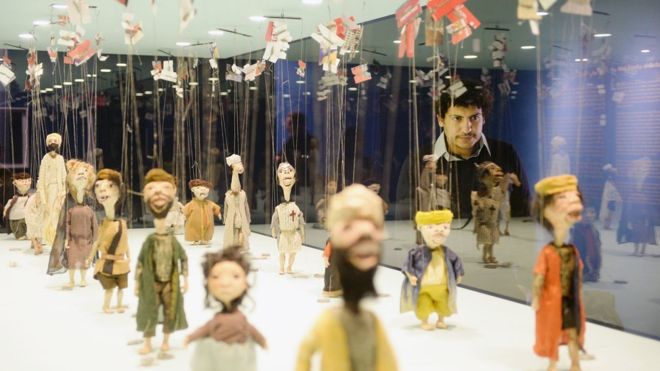 "فن عربي مسروق" في معرض إسرائيلي يثير الجدل "فن عربي مسروق" في معرض إسرائيلي يثير الجدل