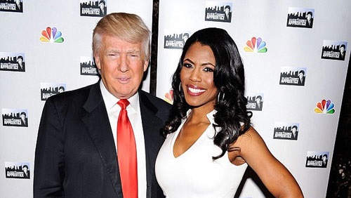 وماروسا مانيجولت نيومان مع ترامب