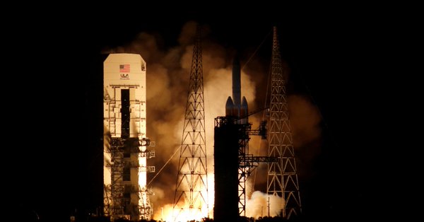 ناسا نجحت في إطلاق مسبارها الخارق نحو الشمس