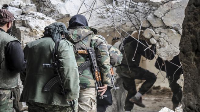 داعش تصل أطراف الغوطة الشرقية وتسيطر على عدة مواقع