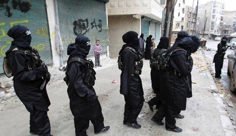 الشرطة العراقية : القبض علي 7 داعشيات عربيات الجنسية الشرطة العراقية : القبض علي 7 داعشيات عربيات الجنسية