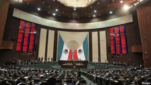 المكسيك تدخل حقبة جديدة بعد سيطرة أغلبية يسارية على الكونجرس