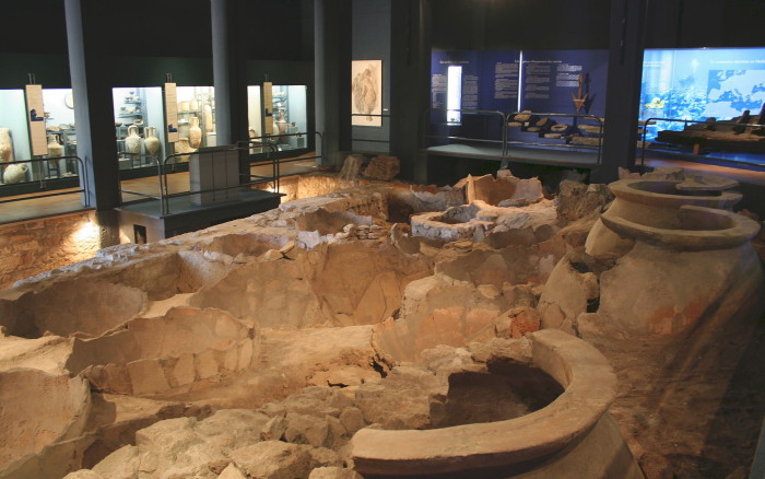 الأحواض الرومانية في قفصة ملاذ الأهالي في الحر القائظ