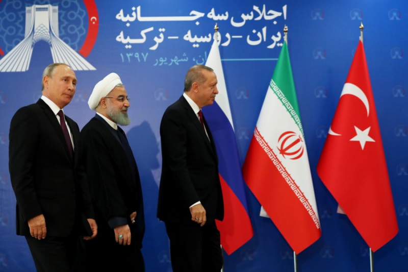 هل تنجح الدبلوماسية التركية في تجنيب إدلب الحرب بعد قمة طهران   