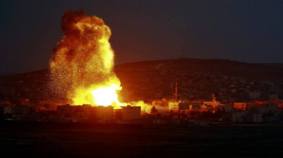 اسرائيل تقصفت طائرةً إيرانيةً وتدمرها بمطار دمشق الدولي