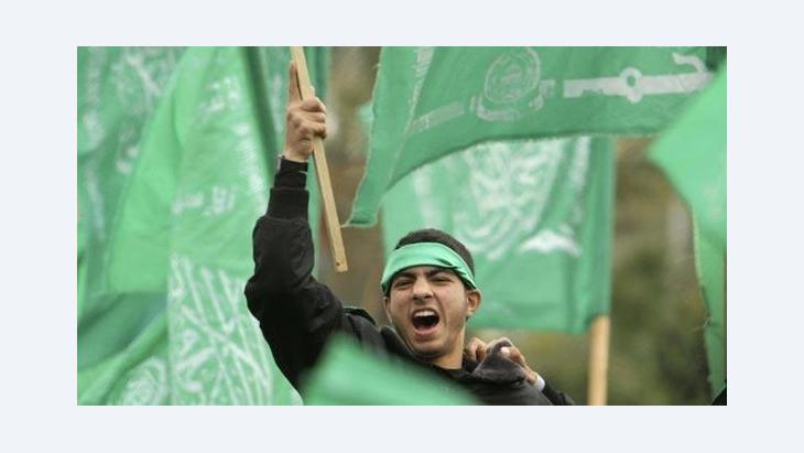 حماس بحثت مع وفد أمني مصري خطوات لإنهاء حصار غزة