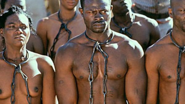 قصة رينالد مور: الذاكرة الحية للرقيق المنسي في امريكا