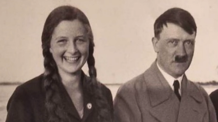 لعنة اسم "هتلر" تلاحق أفراد عائلته