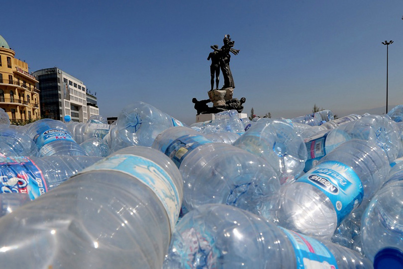 البحث عن بدائل حيوية للبلاستيك لإنقاذ البيئة من أخطاره