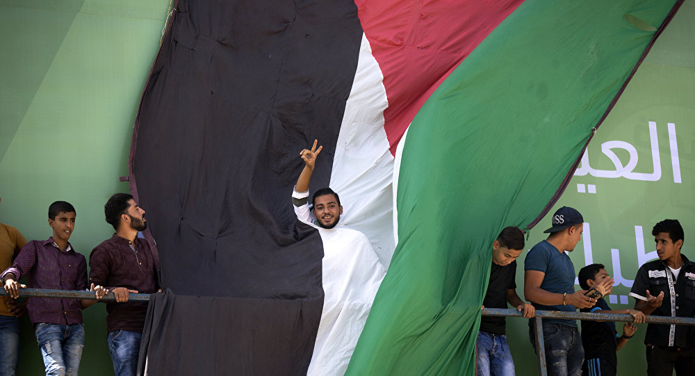 فعاليات في غزة مناهضة لانعقاد المجلس المركزي دون توافق