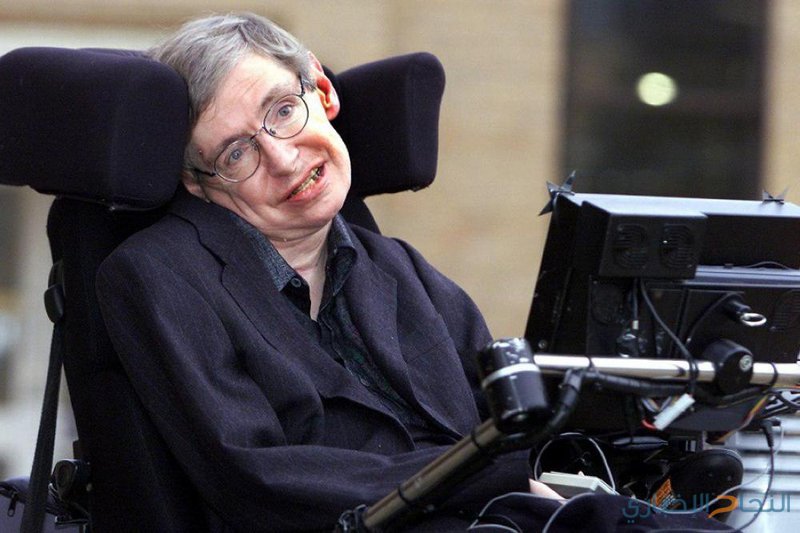 بيع كرسي ستيفن هوكينج المتحرك مقابل 393 ألف دولار بمزاد