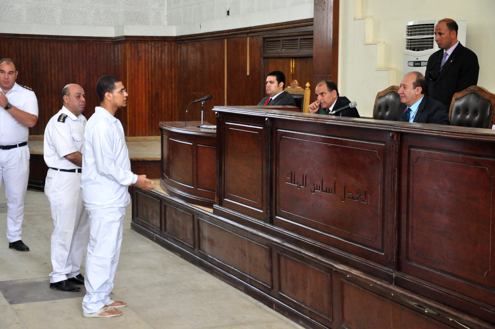 حكم بإعدام متهم وسجن 6 بقضية "خلية طنطا الإرهابية"
