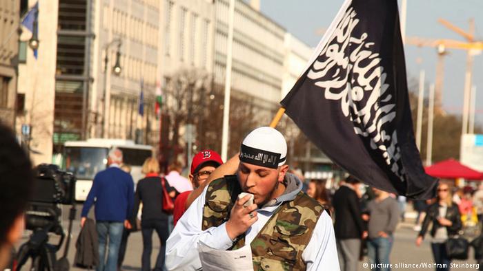 الادعاء العام الألماني أجرى تحقيقات بحق أكثر من 900 إسلامي مشتبه به  