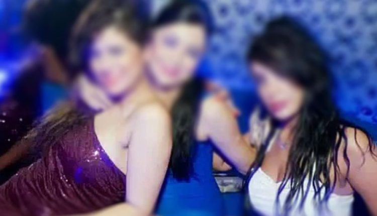 الاف بيوت المتعة ..السياحة الجنسية تزدهر في مشهد الإيرانية  