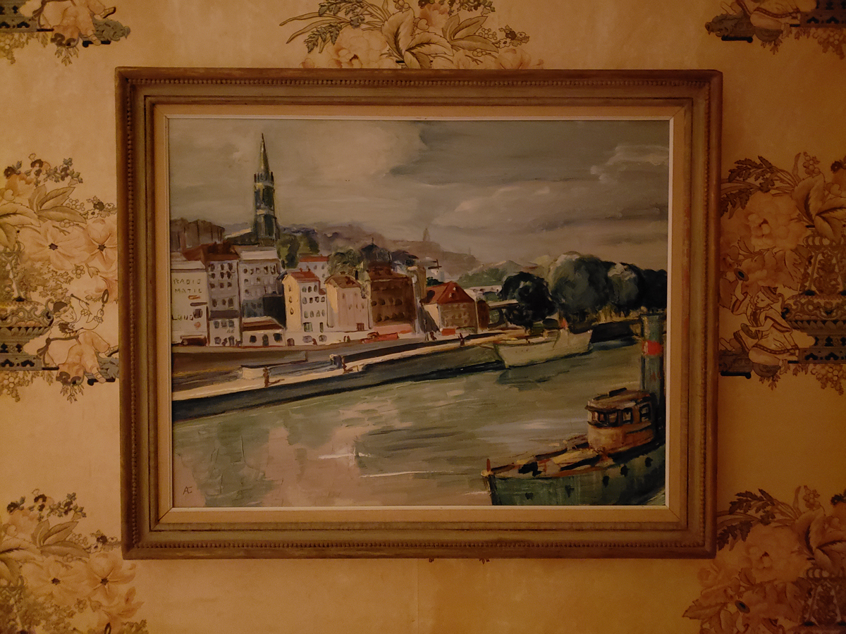 استعادة لوحة قيمة بعد سرقتها من معرض للفن في موسكو استعادة لوحة قيمة بعد سرقتها من معرض للفن في موسكو