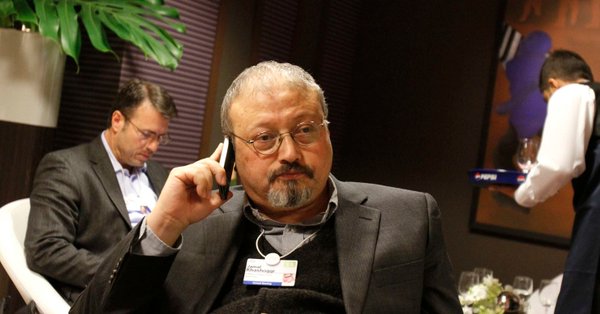 خبير أمني : السعودية متورطة في اختراق هاتف جيف بيزوس