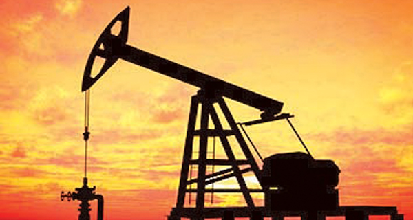 أسعار النفط ترتفع مع تطبيق العقوبات الأمريكية على إيران