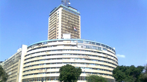 مصر.. إقالة مسؤول بالتلفزيون نشر معلومات سرية