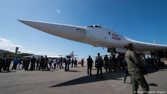 موسكو وواشنطن تتبادلان الاتهامات بتصعيد الصراع في فنزويلا