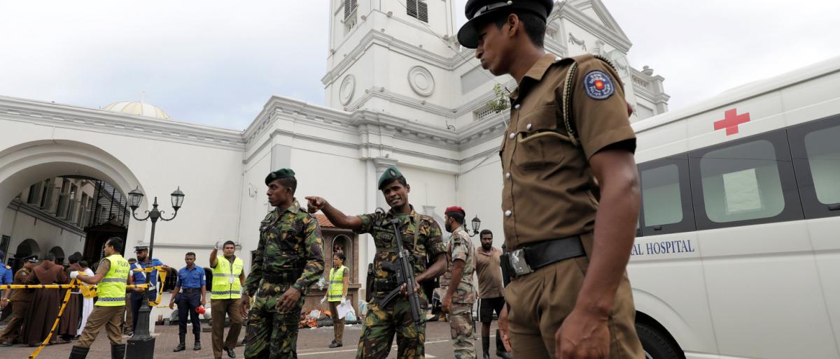 فرض حظر التجوال في جميع أنحاء سريلانكا بعد هجمات ضد مسلمين