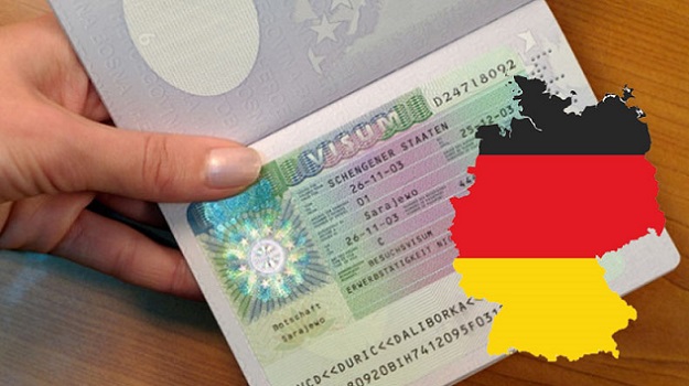 ألمانيا: قانون الهجرة الجديد- تشدد مع اللاجئين وترحيب بالكفاءات