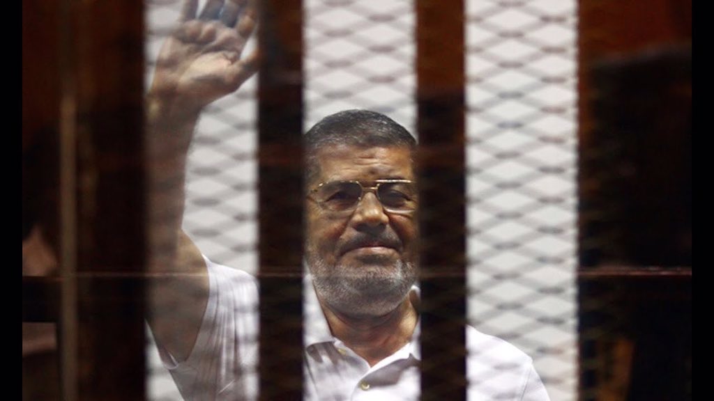 الإخوان : السلطات المصرية أرادت "موتا بطيئا" للرئيس مرسي
