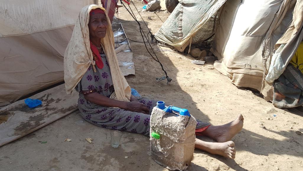 اليمن ... فساد إغاثي يجبر على تعليق المساعدات بصنعاء 