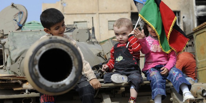 في ليبيا... أطفال ومراهقون وقود الحربِ، وأكبر الخاسرين