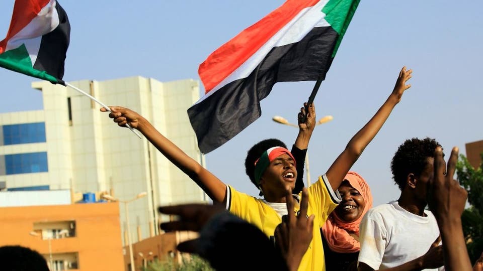 السودان.. اتفاق كامل بين الانتقالي والتغيير حول الوثيقة الدستورية
