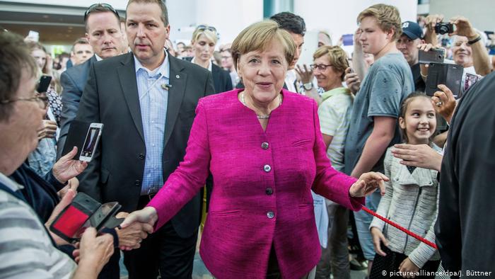 "أهلا بالسياسة": الحكومة الألمانية تفتح أبوابها أمام المواطنين