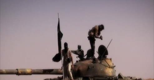 مسلحون يخطفون 10مدنيين في سيناء ومقتل 4 "تكفيريين"