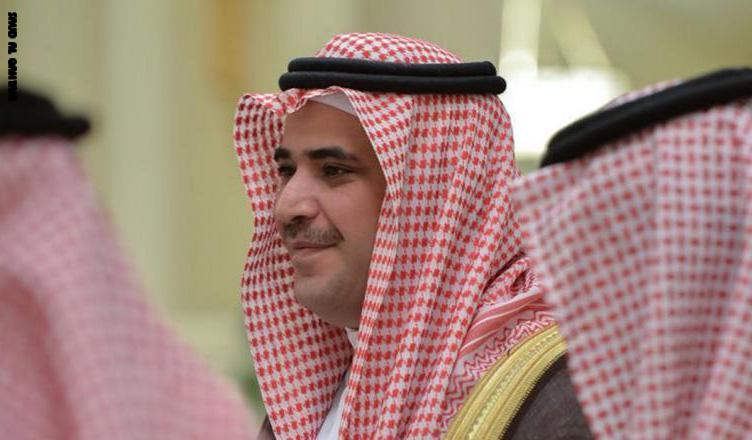 تويتر يُعلّق حساب القحطاني وعشرات الحسابات بالإمارات ومصر
