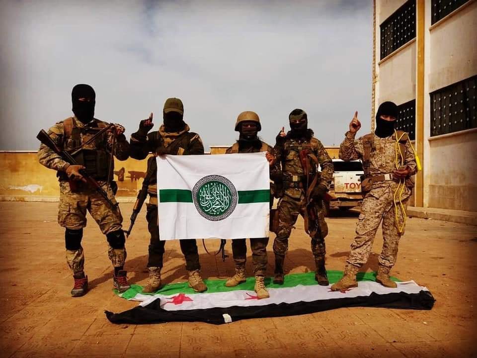 قيادي سابق يكشف فضائح “تحرير الشام” في الشمال السوري