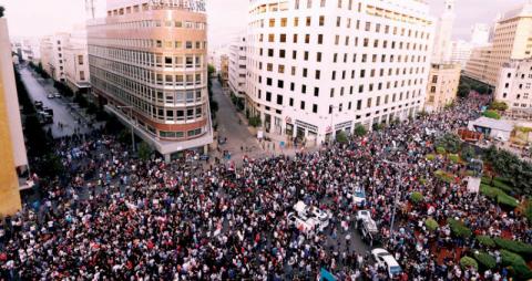   "مبادرة إنقاذية"لبنانية  لتجاوز الوضع والاحتجاجات تتواصل 
