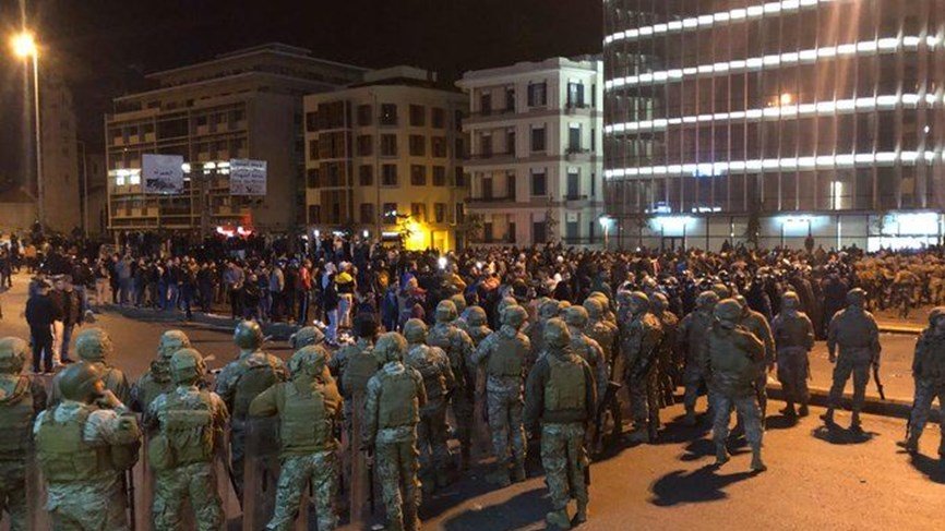 احتجاجات لبنان...اشتباكات  ودعوات للعصيان في يوم الغضب