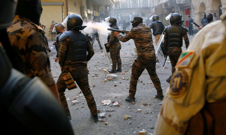   إصابة 11 عنصر أمن من جراء إلقاء رمانات يدوية عليهم في بغداد