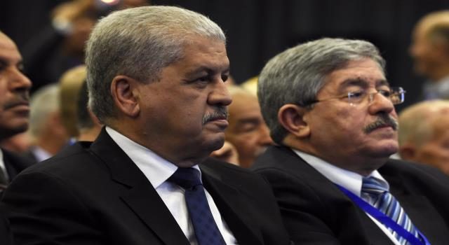 رئيسا وزراء سابقان للجزائر ينفيان اتهامهما بالفساد أمام القاضي